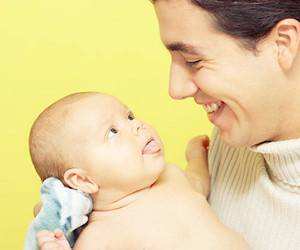 掌握7点 破解宝宝神秘语言 父母知道